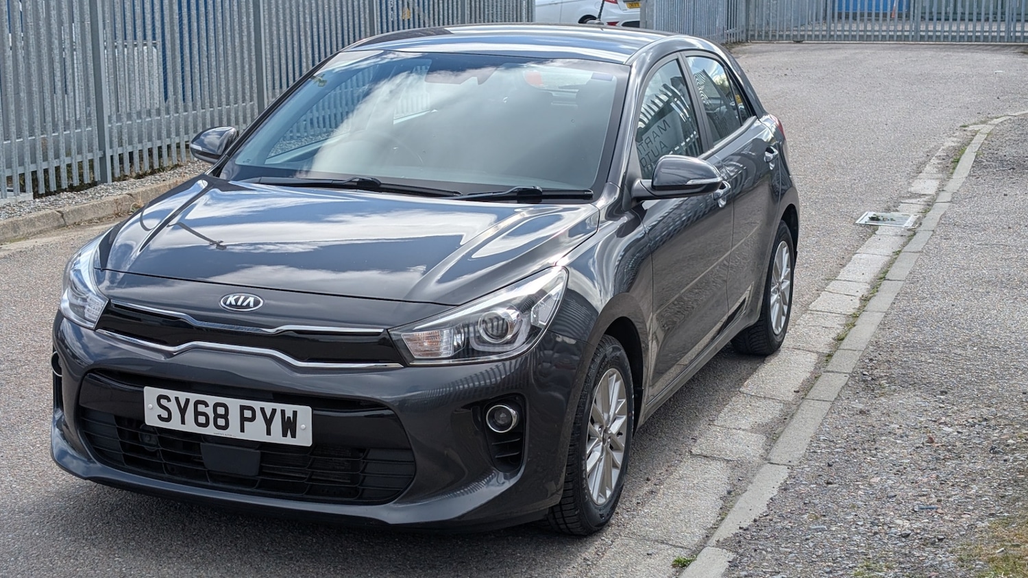 Used Kia Rio 2018 for sale - 75891577: Photo 2