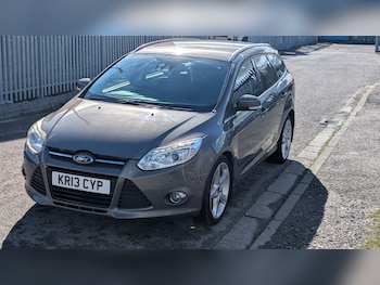 Used Ford Focus 2013 for sale - 76114435: Photo