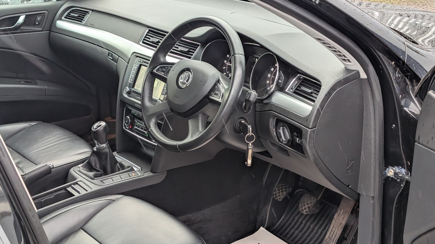 Used Skoda Superb 2015 for sale - 76892985: Photo 5