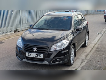 Used Suzuki SX4 S-Cross 2015 for sale - 76144376: Photo 2