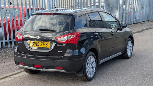 Used Suzuki SX4 S-Cross 2015 for sale - 76144376: Photo 3