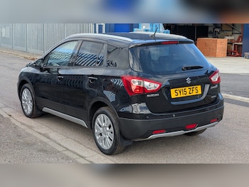Used Suzuki SX4 S-Cross 2015 for sale - 76144376: Photo 4
