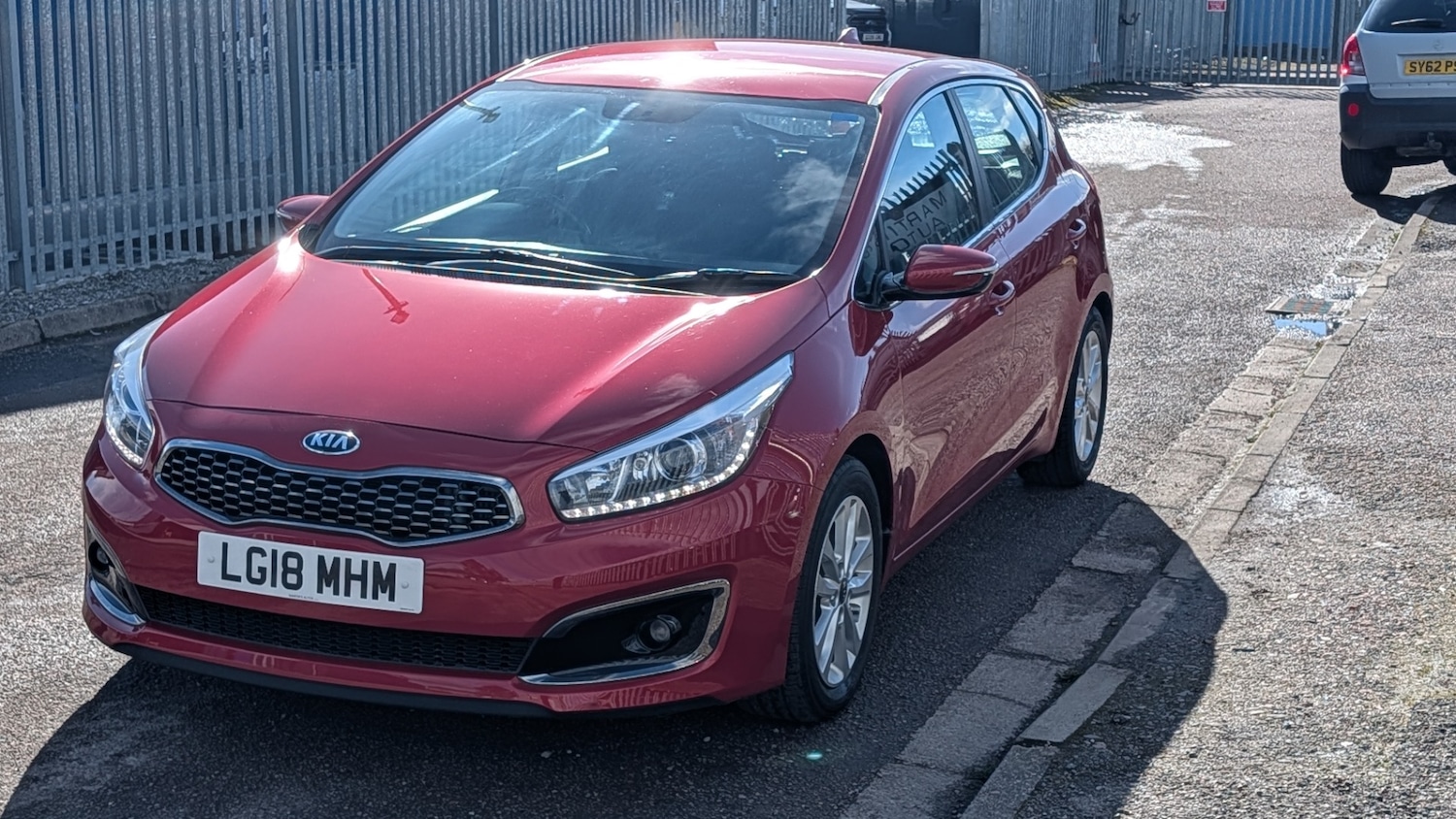 Used Kia Ceed 2018 for sale - 77933868: Photo 2