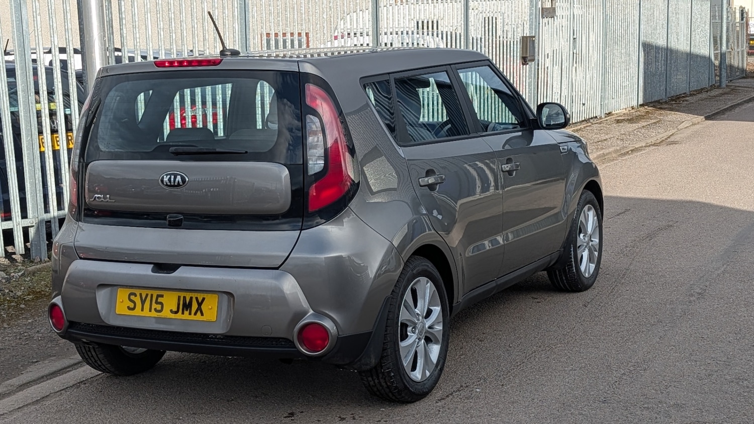 Used Kia Soul 2015 for sale - 77801760: Photo 4