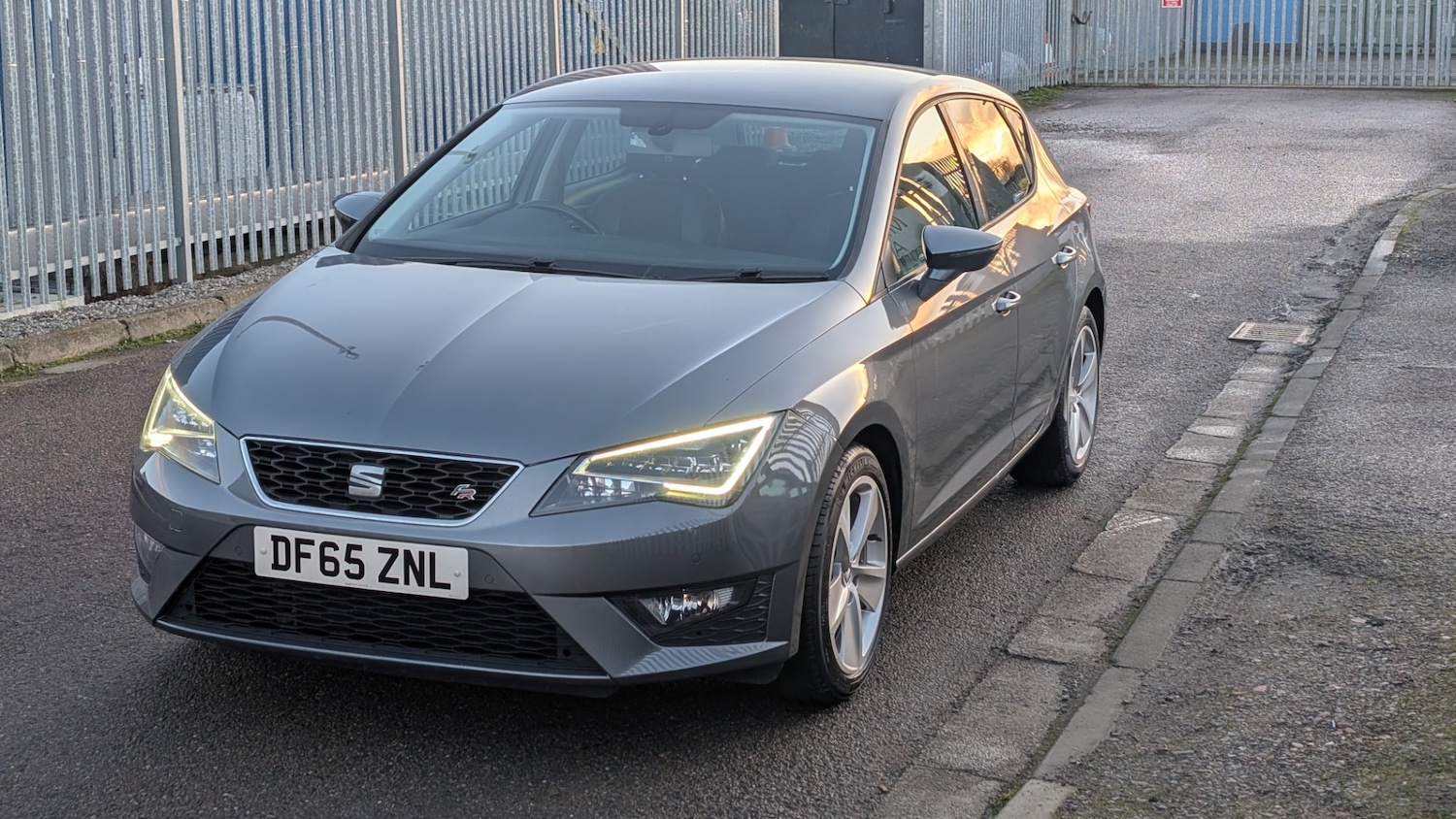 Used SEAT Leon 2015 for sale - 77012964: Photo 2