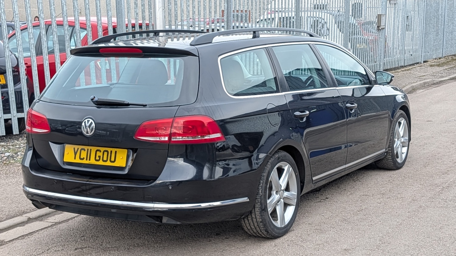 Used Volkswagen Passat 2011 for sale - 77542734: Photo 4