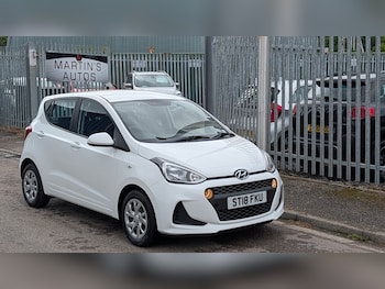 Used Hyundai i10 2018 for sale - 79067754: Photo