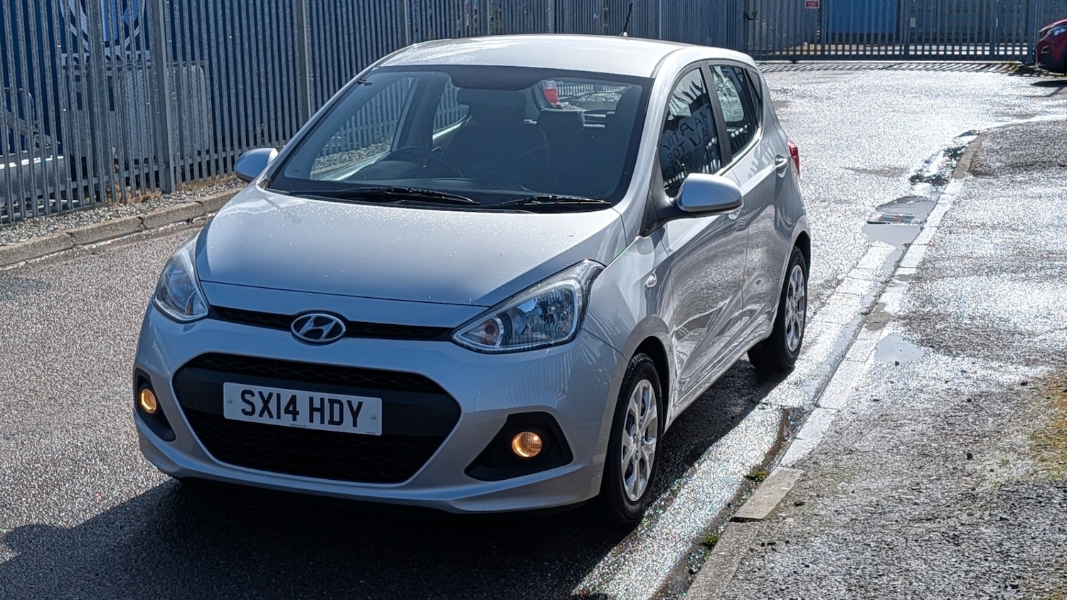 Used Hyundai i10 2014 for sale - 78054211: Photo 2