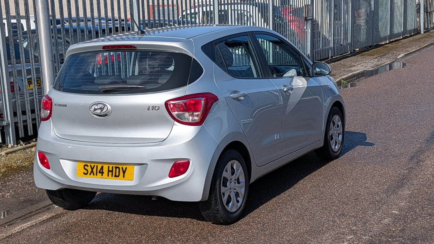 Used Hyundai i10 2014 for sale - 78054211: Photo 3