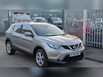 Used Nissan Qashqai 2017 for sale - 77707060: Photo