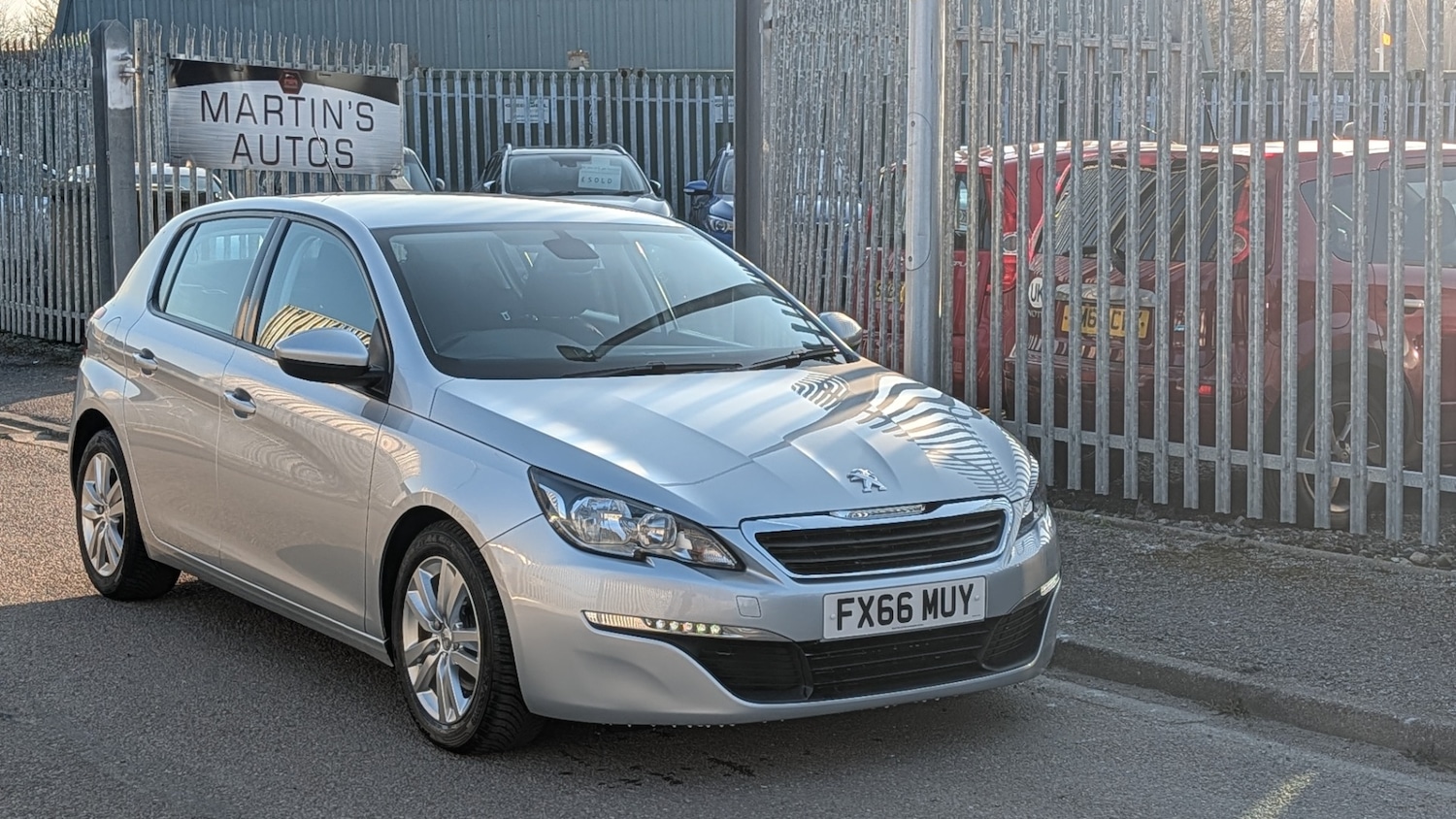 Used Peugeot 308 2016 for sale - 77973908: Photo 1