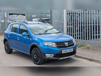 Used Dacia Sandero Stepway 2013 for sale - 78937756: Photo
