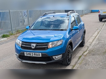Used Dacia Sandero Stepway 2013 for sale - 78937756: Photo