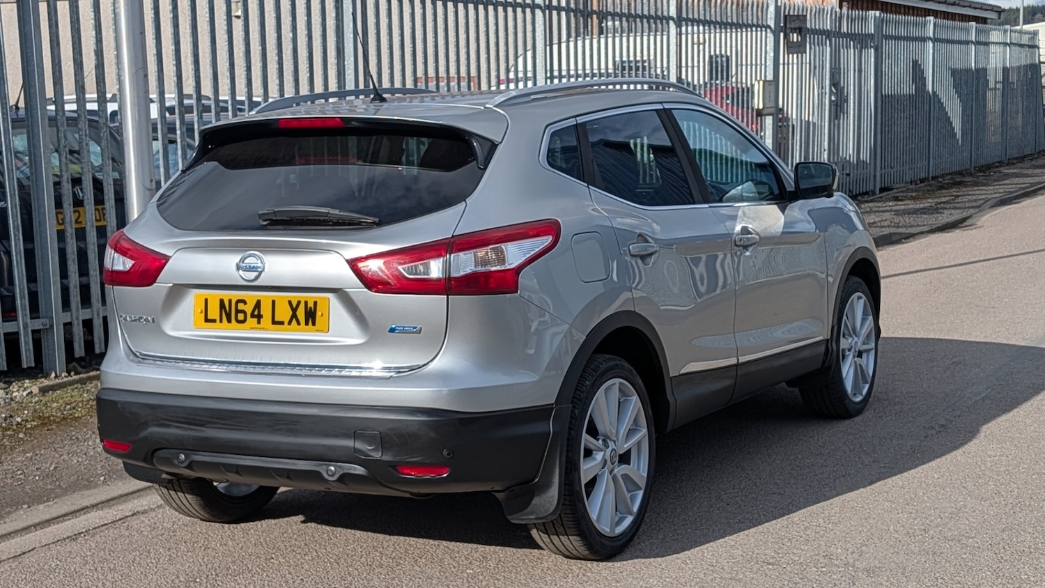 Used Nissan Qashqai 2014 for sale - 77804076: Photo 4