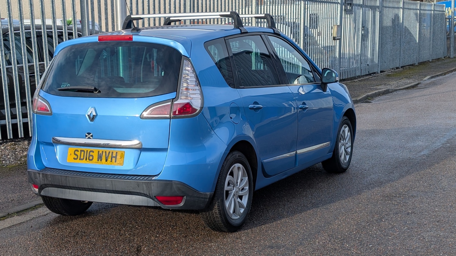 Used Renault Scenic 2016 for sale - 76720371: Photo 3