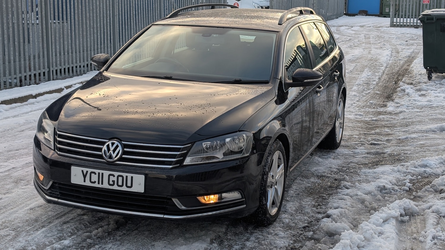 Used Volkswagen Passat 2011 for sale - 77136913: Photo 2