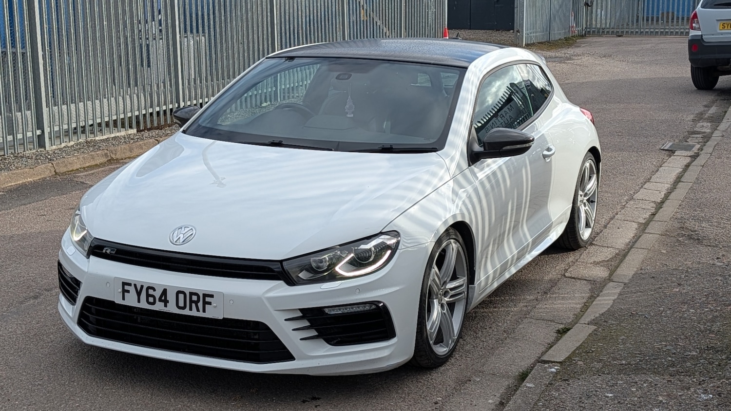 Used Volkswagen Scirocco 2014 for sale - 77934483: Photo 2
