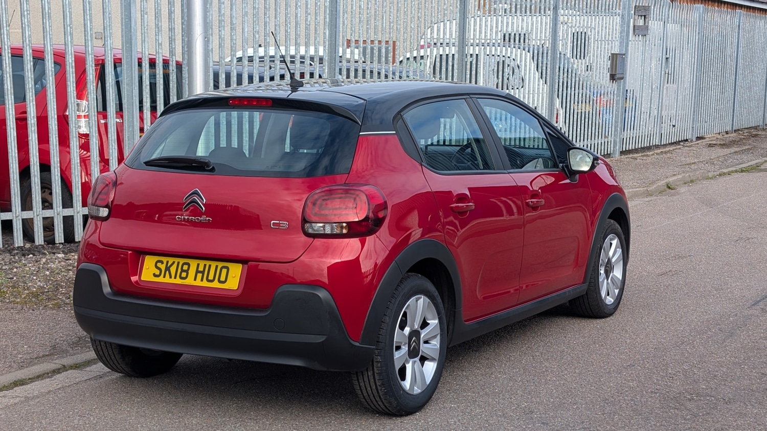 Used Citroen C3 2018 for sale - 76077518: Photo 3