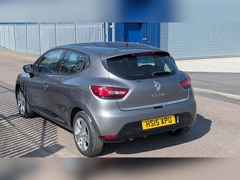 Used Renault Clio 2015 for sale - 79341366: Photo