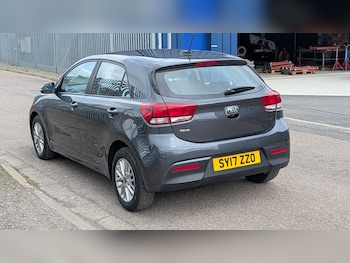 Used Kia Rio 2017 for sale - 78937732: Photo