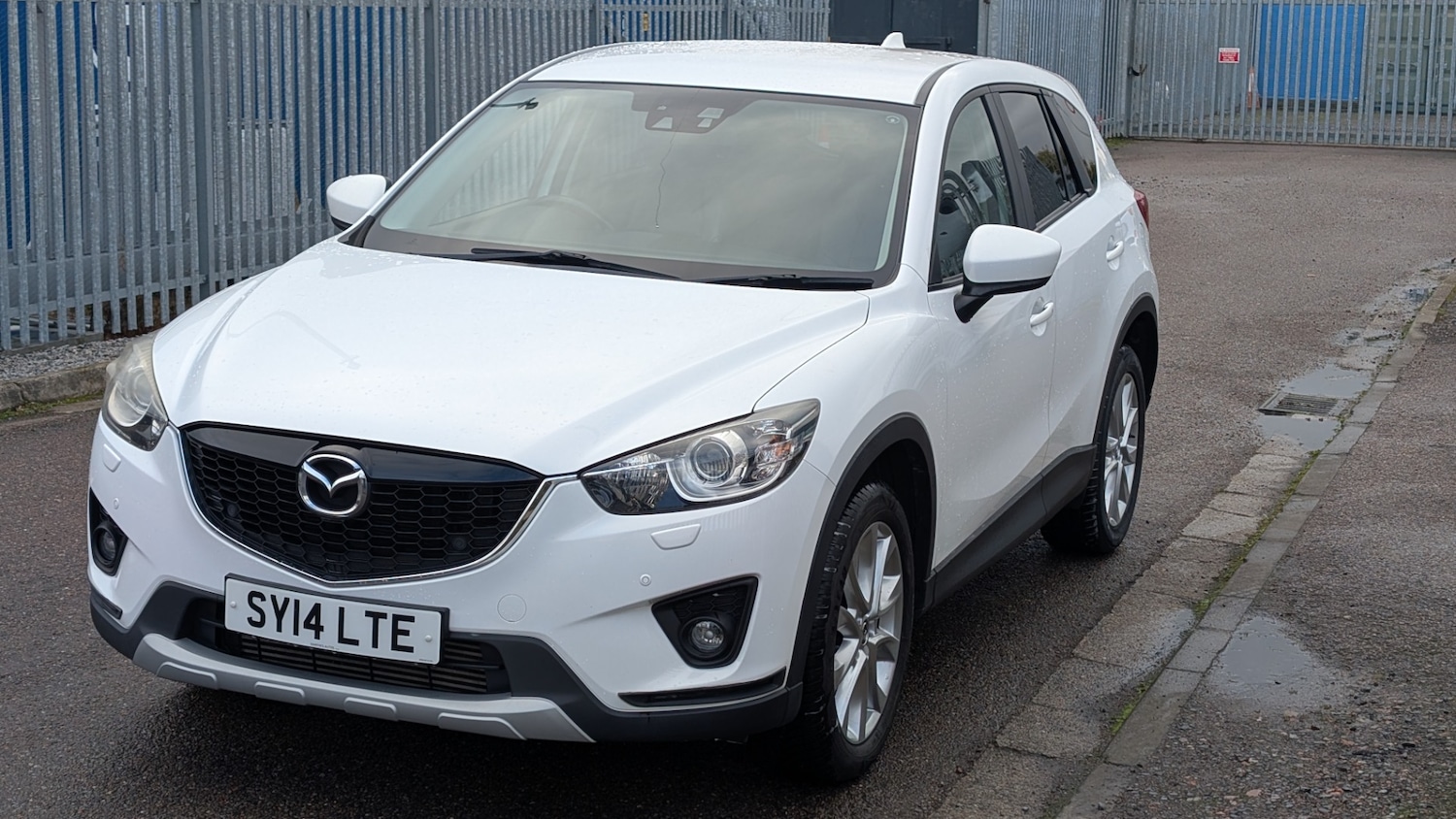 Used Mazda CX-5 2014 for sale - 76403285: Photo 2