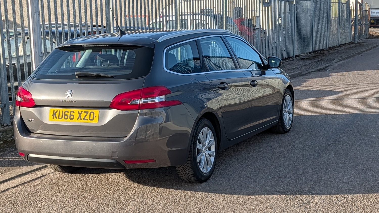 Used Peugeot 308 2016 for sale - 77973899: Photo 3