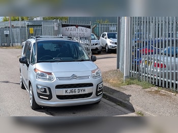 Used Citroen C3 Picasso 2017 for sale - 78593053: Photo