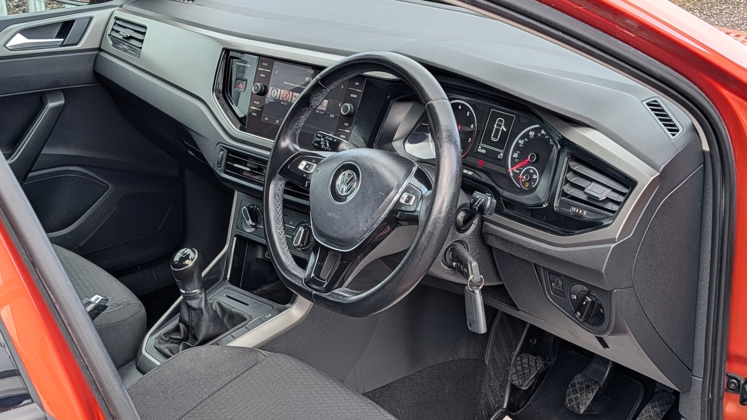 Used Volkswagen Polo 2018 for sale - 77732595: Photo 5