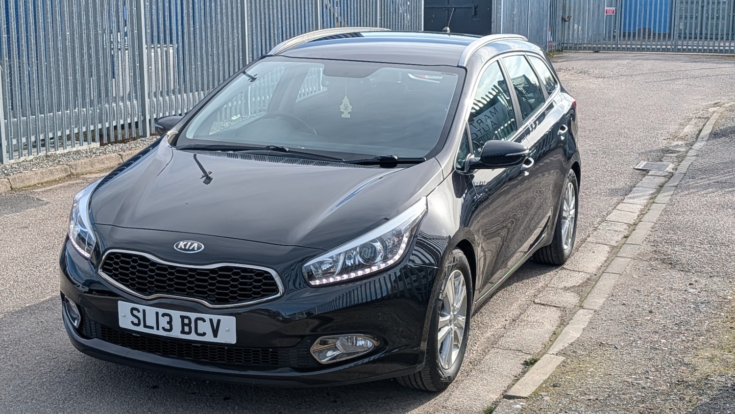 Used Kia Ceed 2013 for sale - 77974002: Photo 2