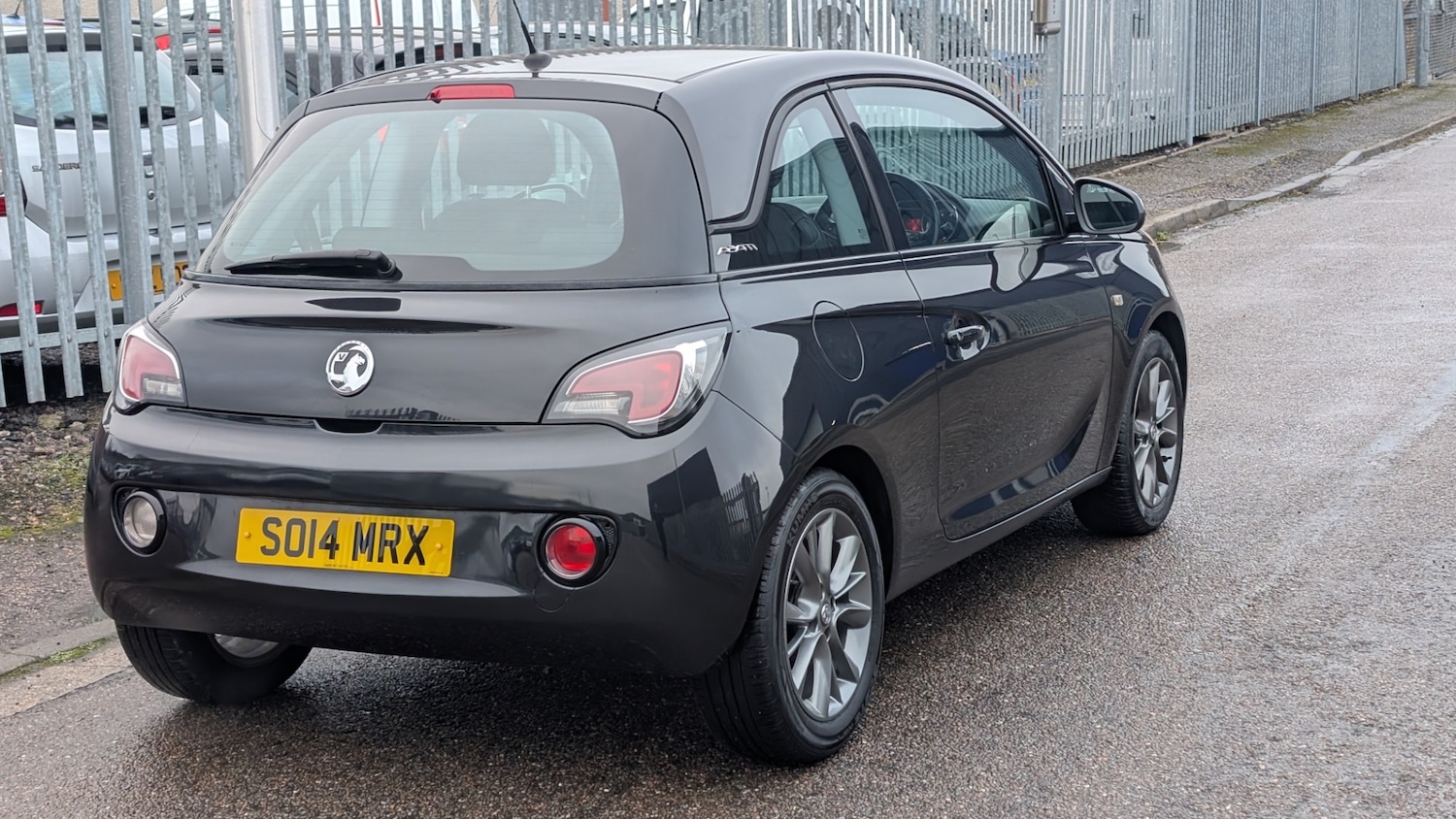 Used Vauxhall ADAM 2014 for sale - 76413998: Photo 3