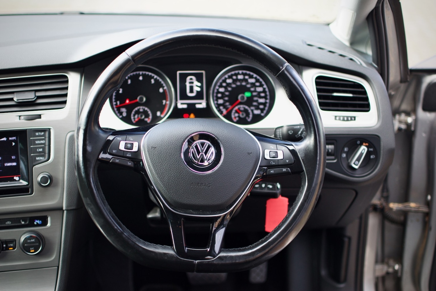 Used Volkswagen Golf 2015 for sale - 76559918: Photo 17