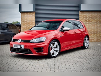 Used Volkswagen Golf 2015 for sale - 76559933: Photo
