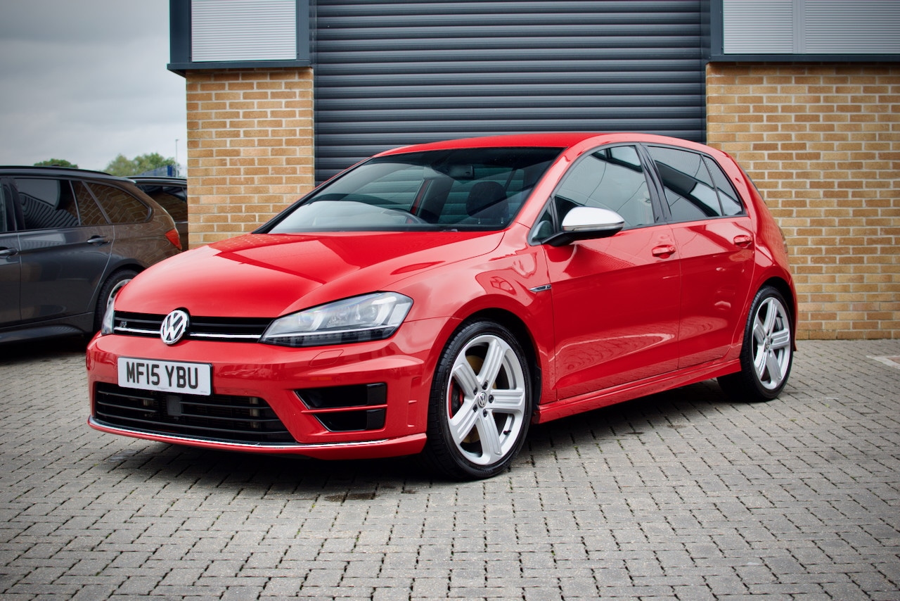 Used Volkswagen Golf 2015 for sale - 76605646: Photo 1