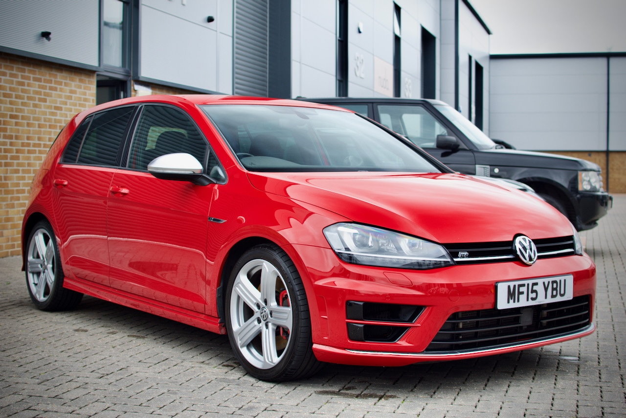 Used Volkswagen Golf 2015 for sale - 76605646: Photo 2