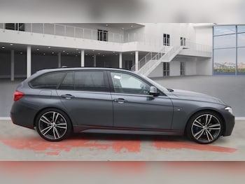 Used BMW 3 Series 2016 for sale - 75789329: Photo