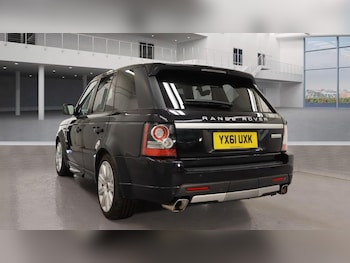 Used Land Rover Range Rover Sport 2011 for sale - 76036320: Photo