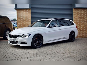 2018 - 2.0 320i M Sport Shadow Edition Touring 5-Door