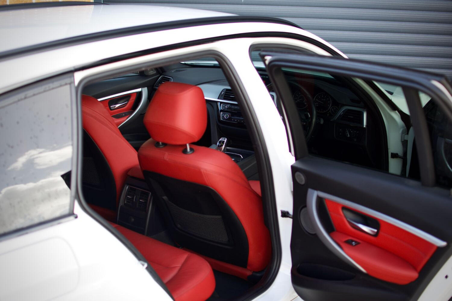 Used BMW 3 Series 2018 for sale - 76405198: Photo 30