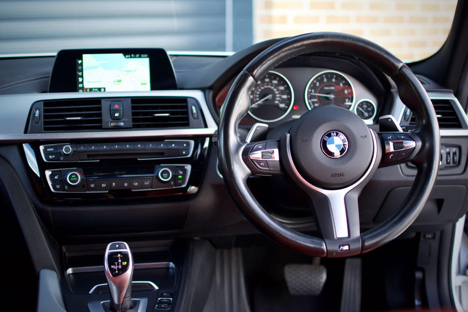 Used BMW 3 Series 2018 for sale - 76405198: Photo 34