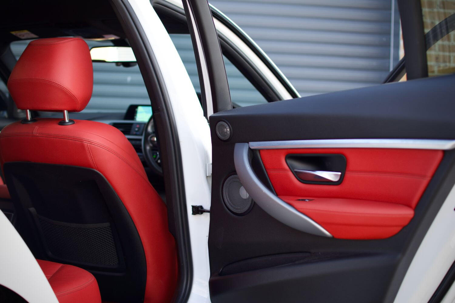 Used BMW 3 Series 2018 for sale - 76405198: Photo 36