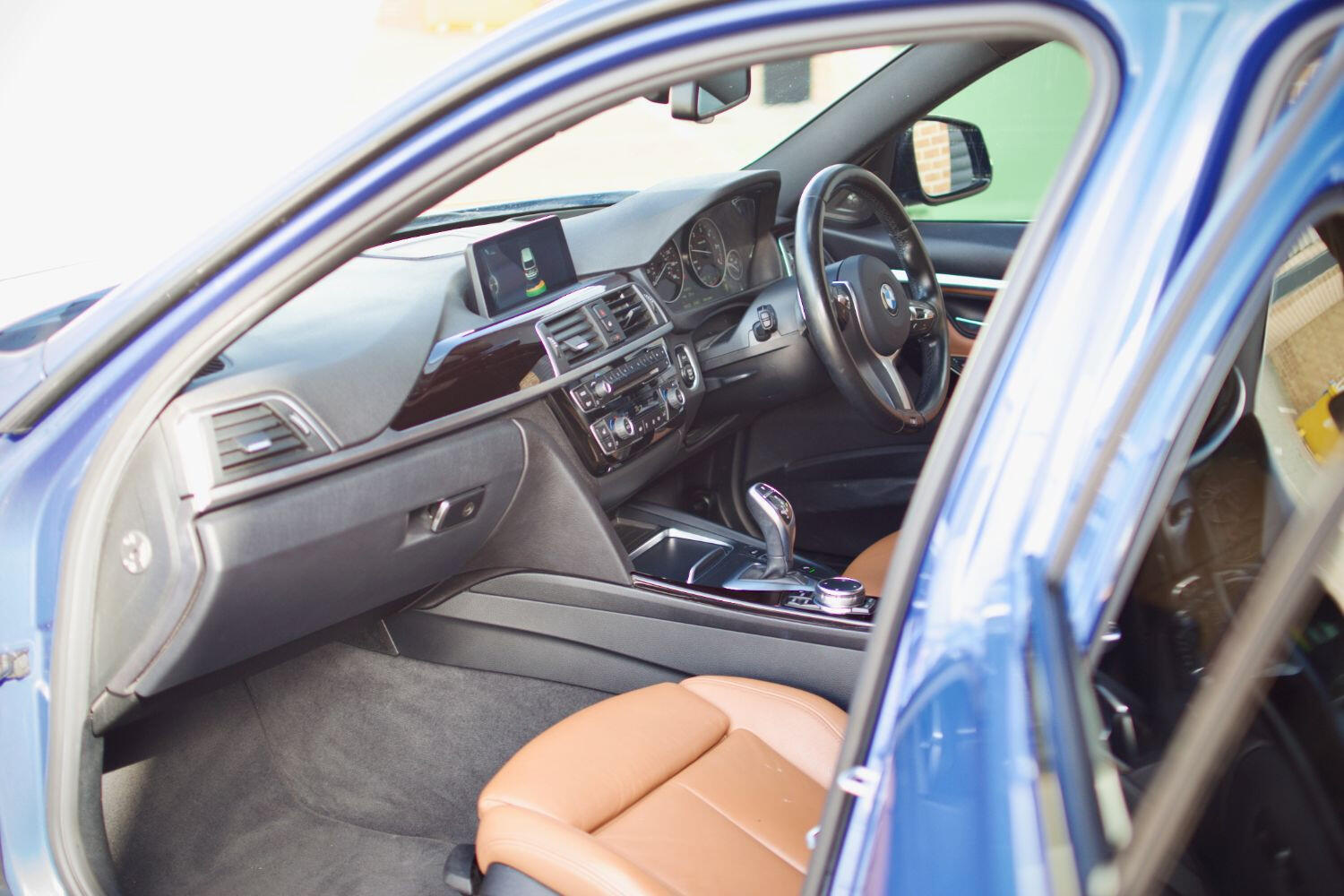 Used BMW 3 Series 2015 for sale - 76405197: Photo 10