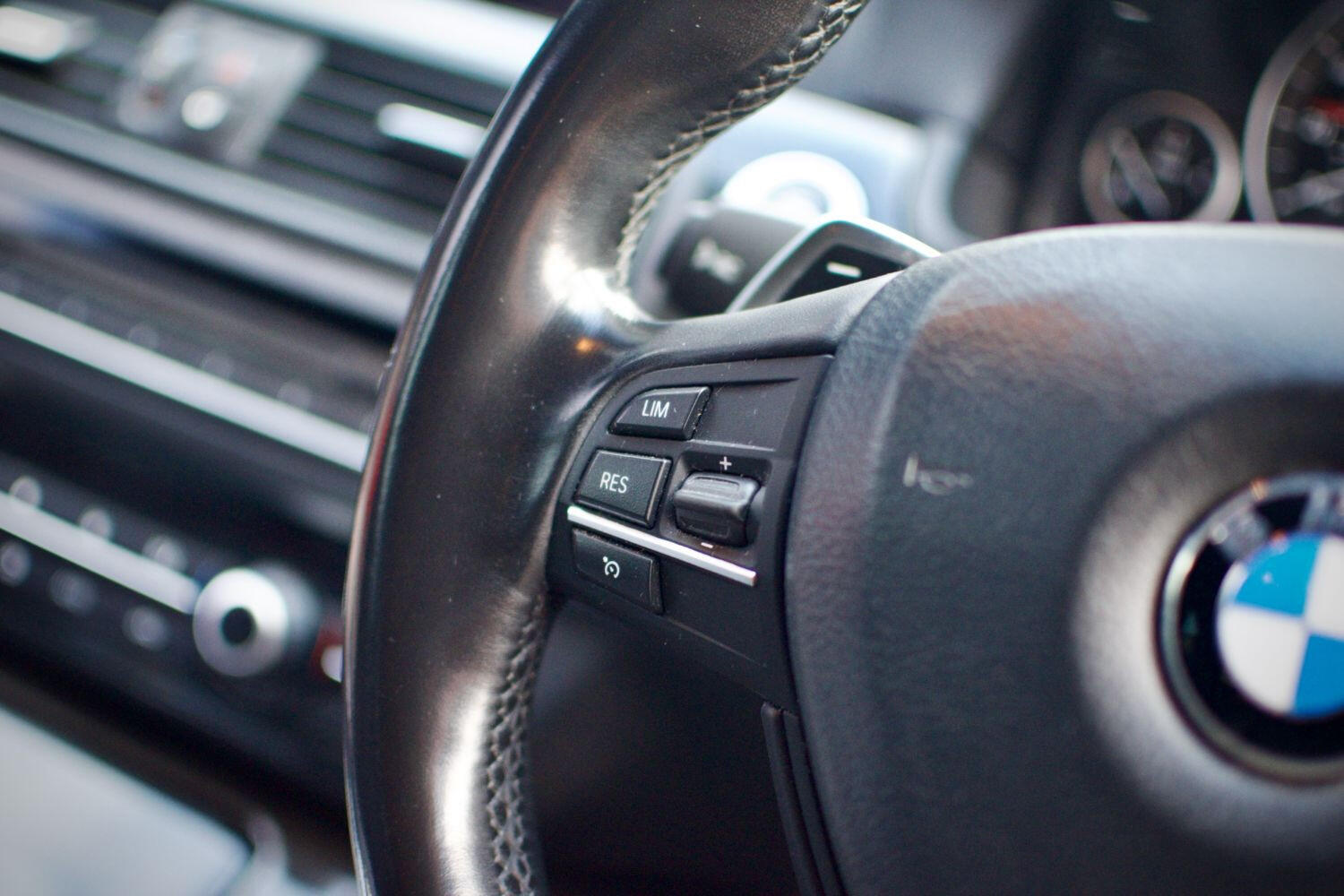 Used BMW 5 Series 2012 for sale - 76405196: Photo 16