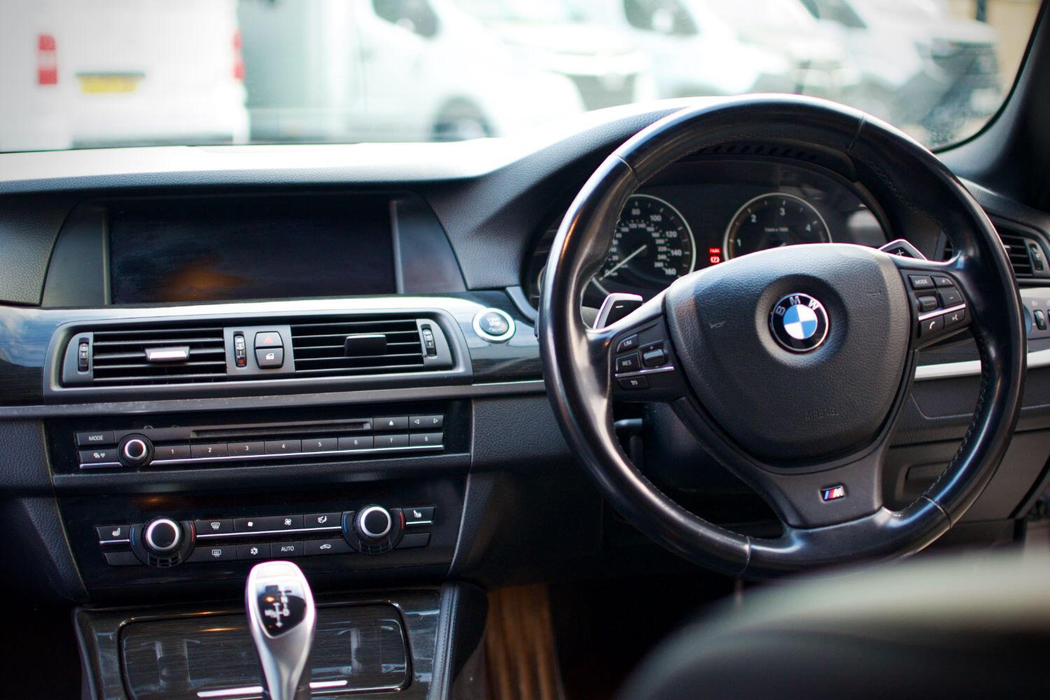 Used BMW 5 Series 2012 for sale - 76405196: Photo 18