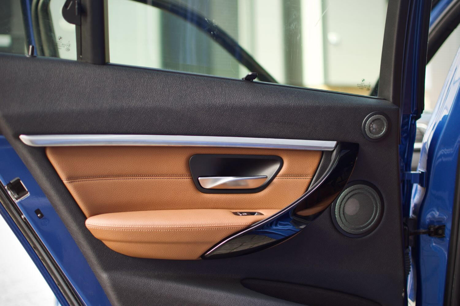 Used BMW 3 Series 2015 for sale - 76637417: Photo 9