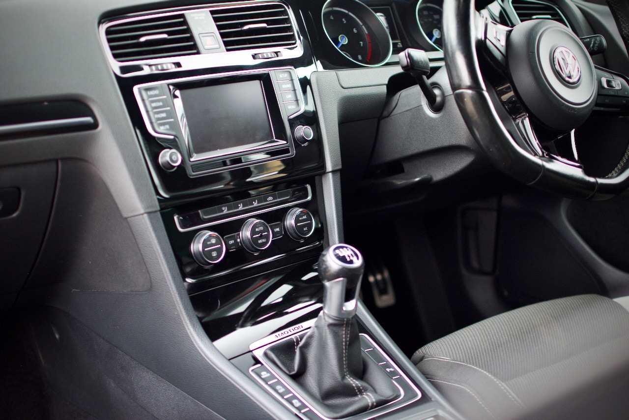 Used Volkswagen Golf 2015 for sale - 76407553: Photo 41