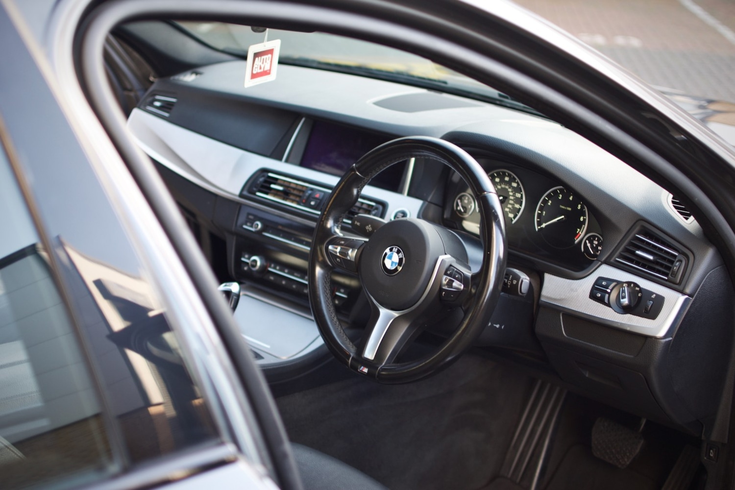 Used BMW 5 Series 2015 for sale - 76741305: Photo 11