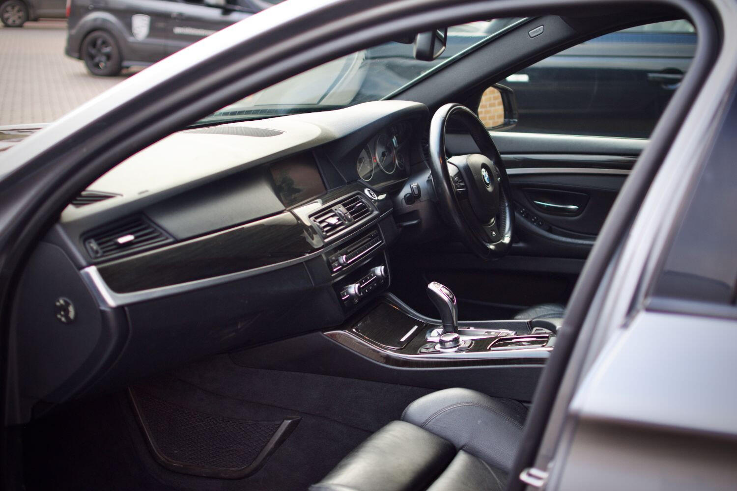 Used BMW 5 Series 2012 for sale - 76769447: Photo 9