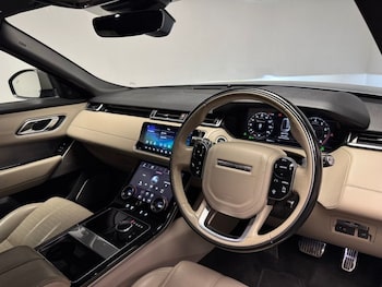 Used Land Rover Range Rover Velar 2018 for sale - 76176152: Photo 3