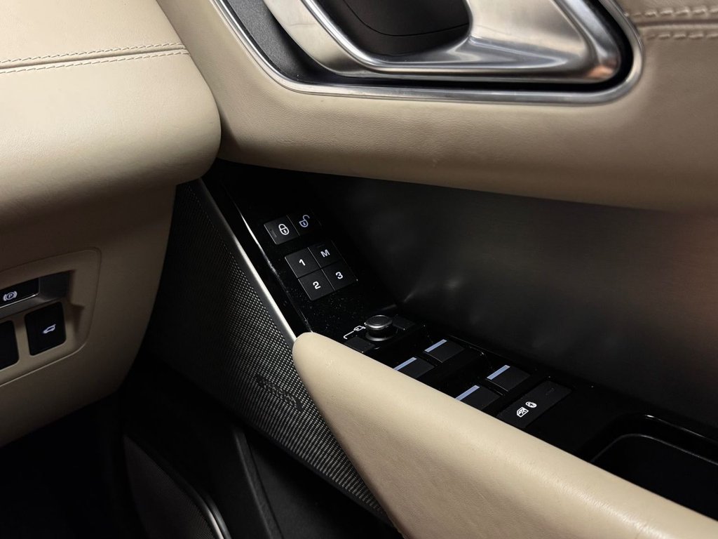 Used Land Rover Range Rover Velar 2018 for sale - 76176152: Photo 47