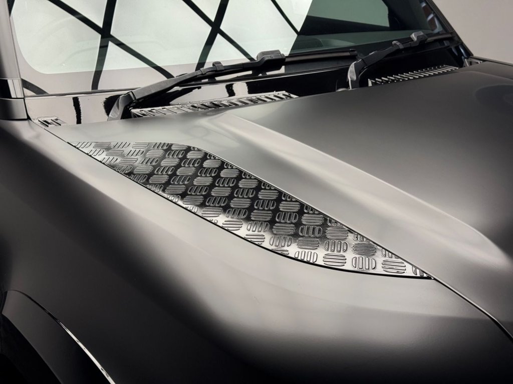 Used Land Rover Defender 2023 for sale - 77680188: Photo 17